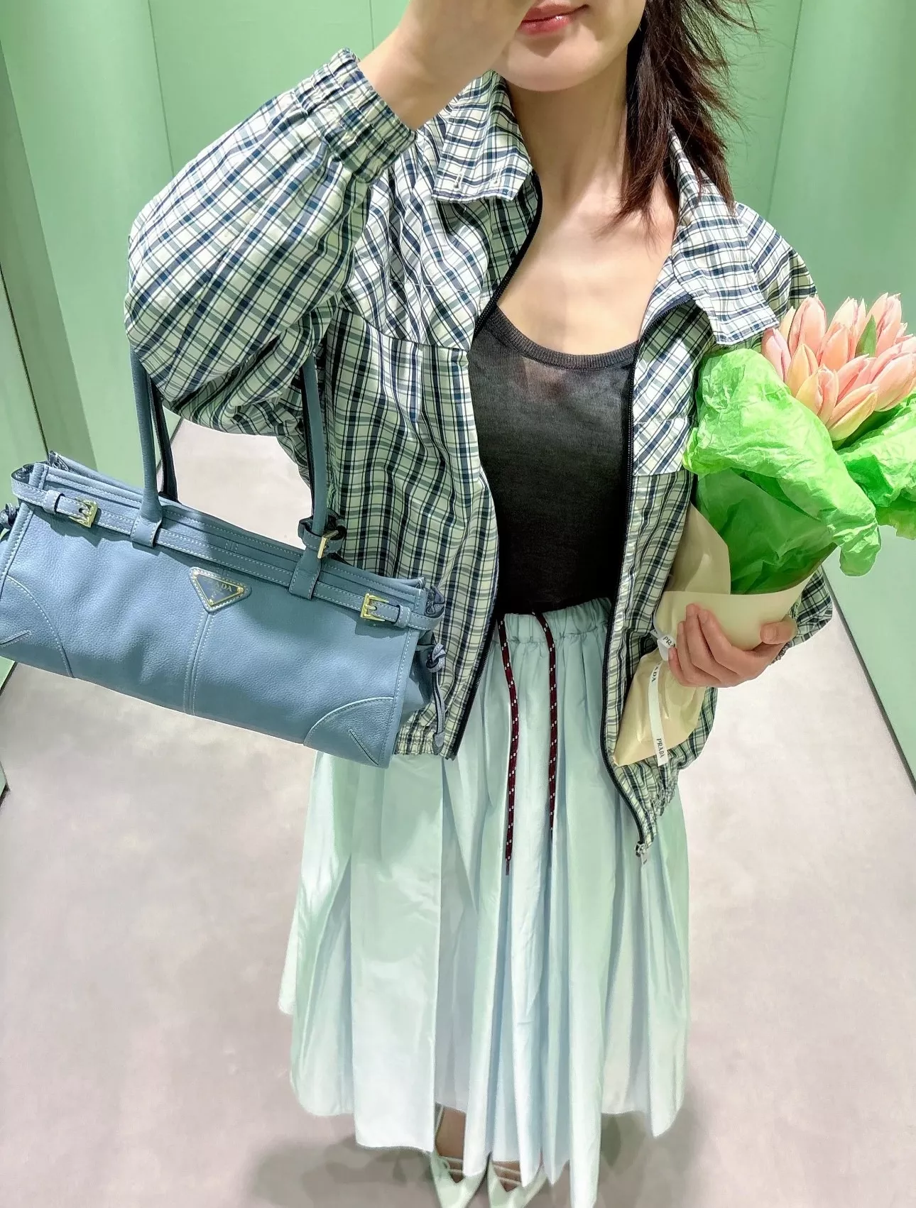 프라다 나일론 밴딩 플레어 스커트 상세 이미지 4