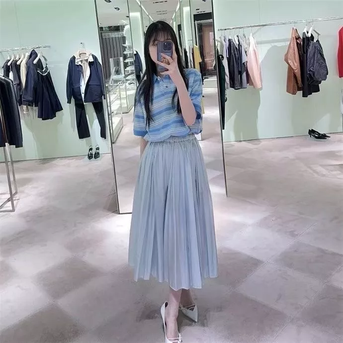 프라다 나일론 밴딩 플레어 스커트 상세 이미지 7