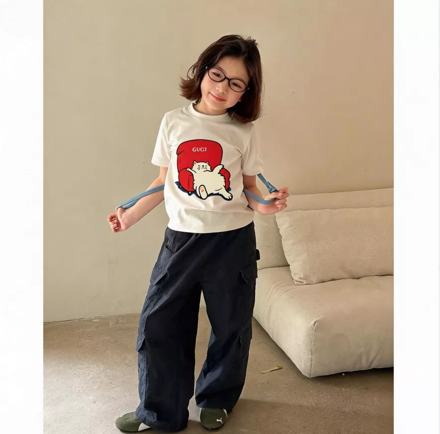 구찌 아동 고양이 프린트 반팔 상의 상세 이미지 7