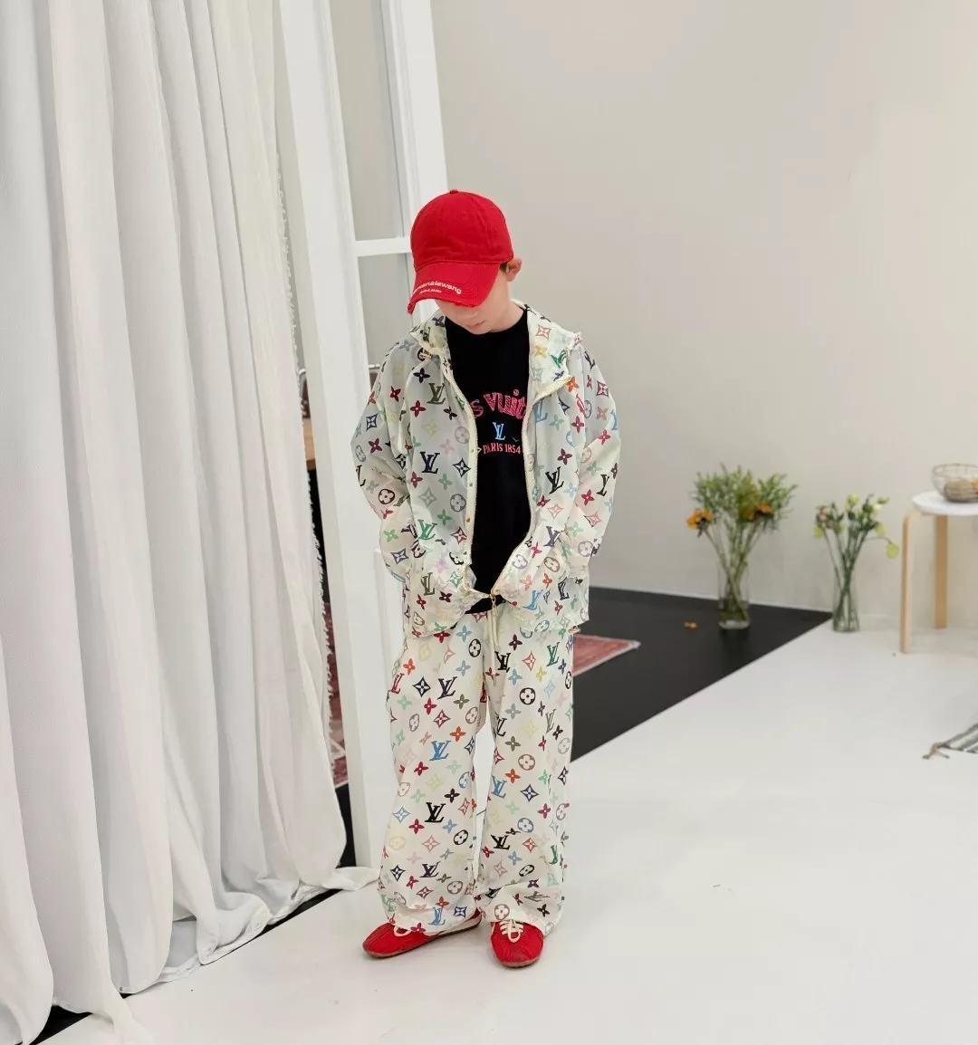 루이비통 컬러 모노그램 후드 바람막이 상세 이미지 11