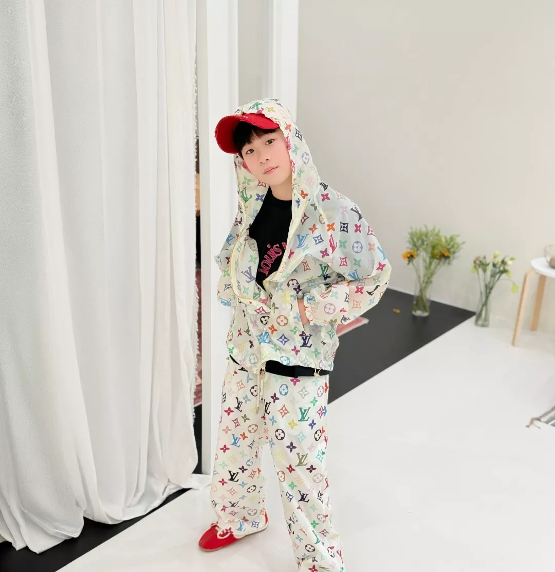 루이비통 컬러 모노그램 방충 팬츠 상세 이미지 12