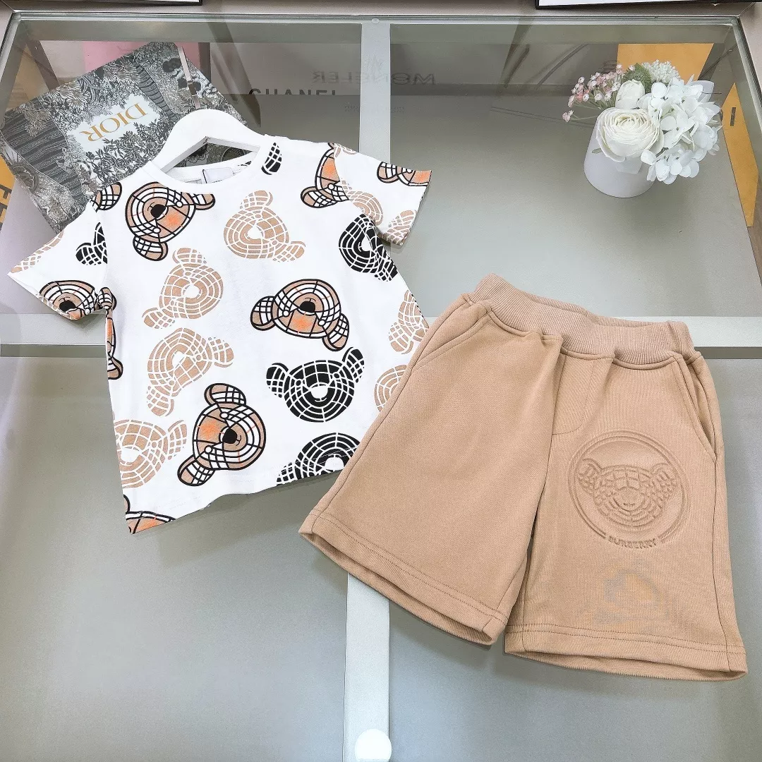 버버리 카키 반바지 베어 반소매 세트 상세 이미지 3