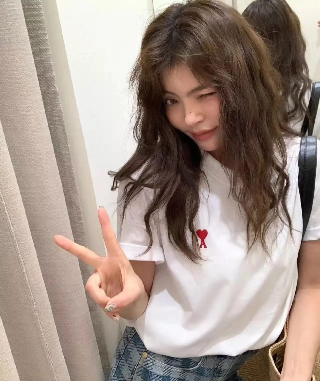 아미 하트 로고 자수 라운드넥 반팔 티셔츠 상세 이미지 36