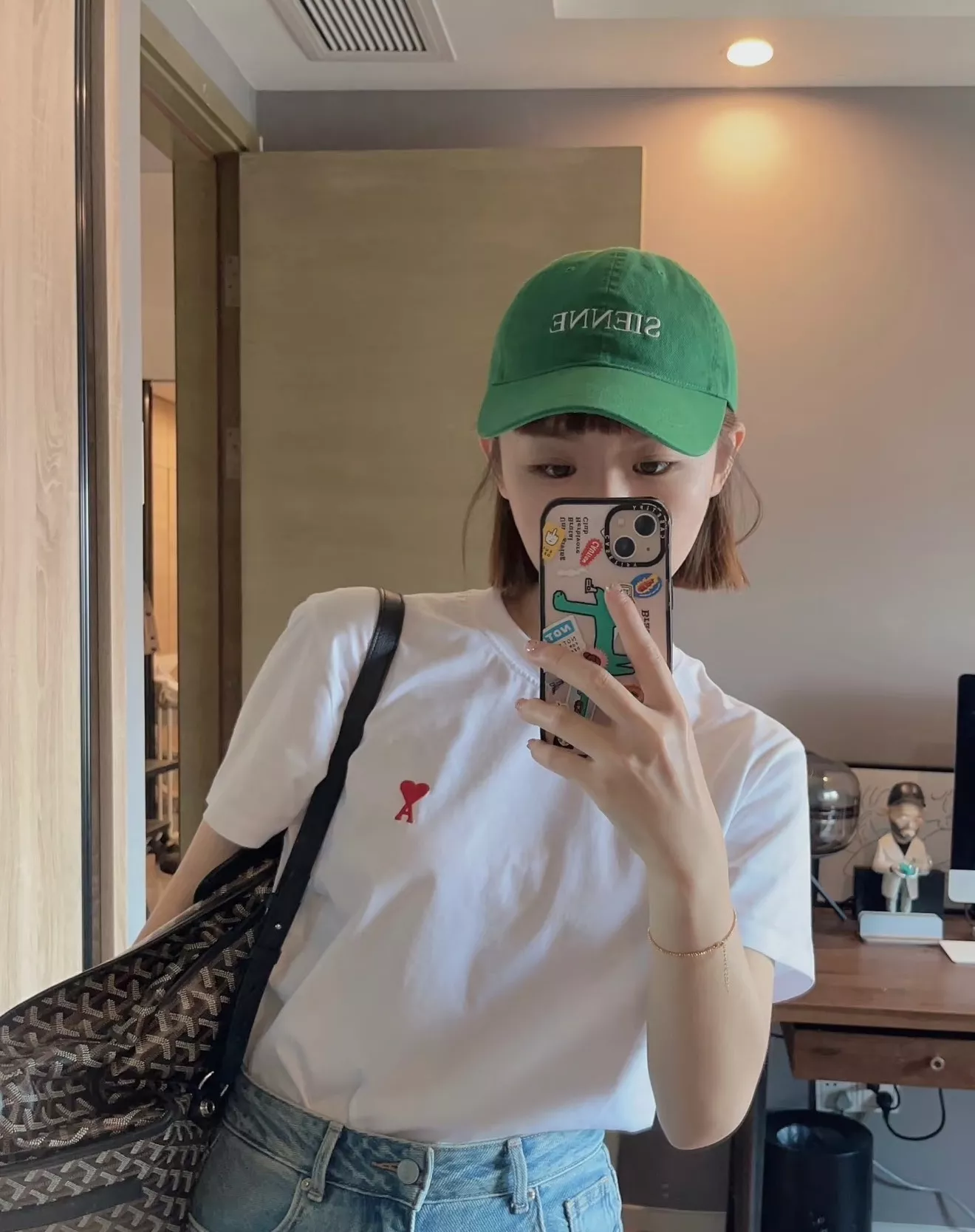 아미 하트 로고 자수 라운드넥 반팔 티셔츠 상세 이미지 38