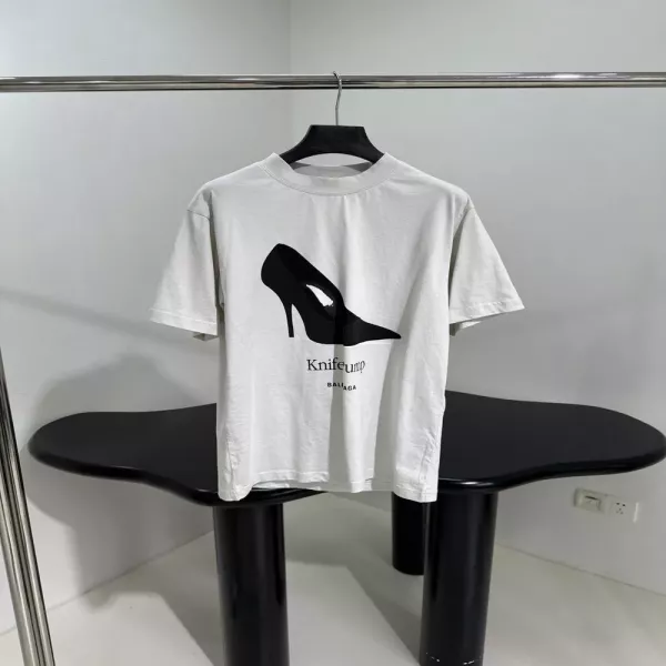 발렌시아가 하이힐 아트 프린트 반소매 티셔츠