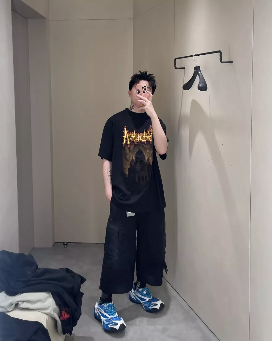 발렌시아가 사크레쾨르 아트 프린트 티셔츠 상세 이미지 27