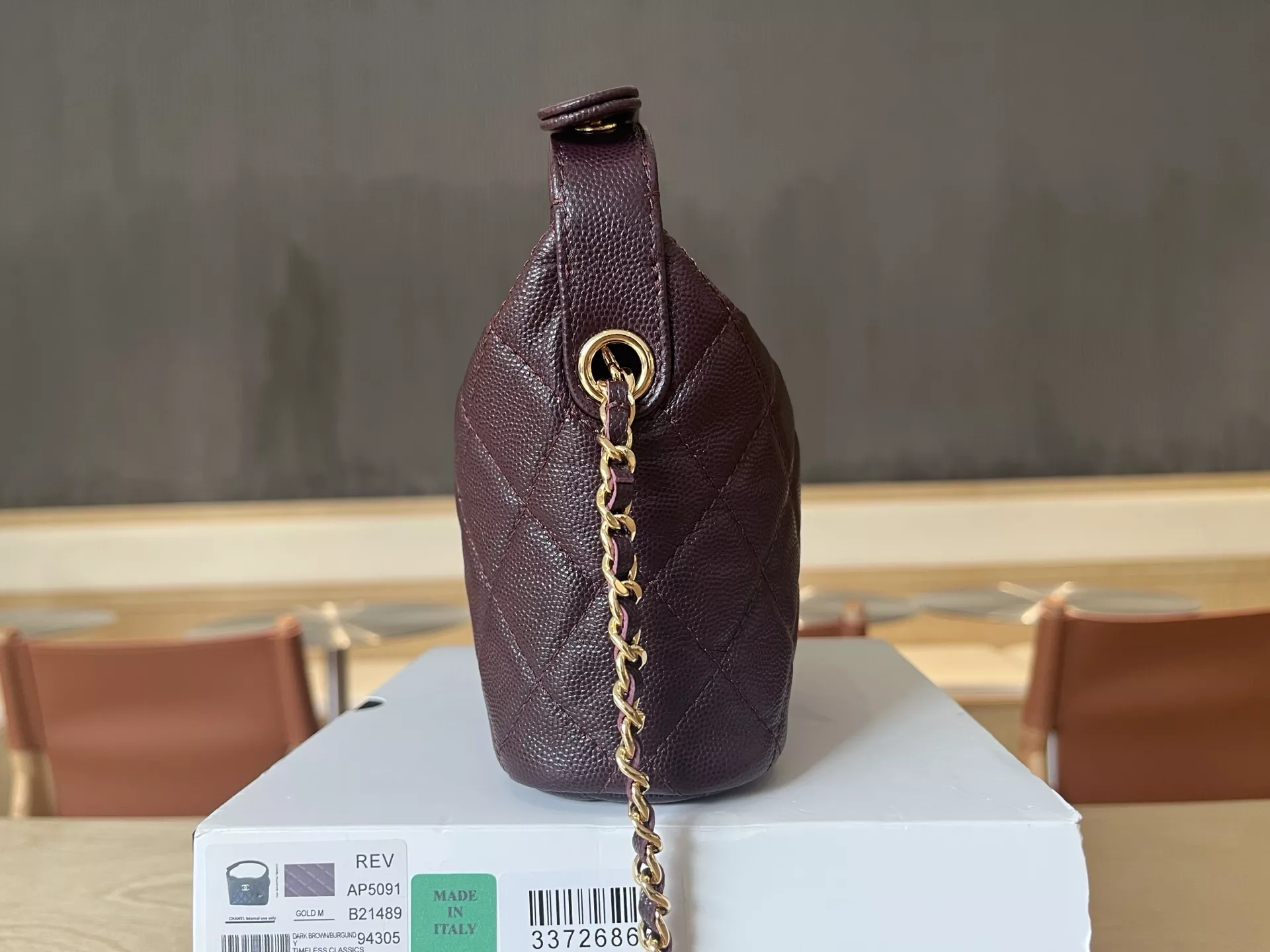 샤넬 다이아 퀼팅 체인백 상세 이미지 4