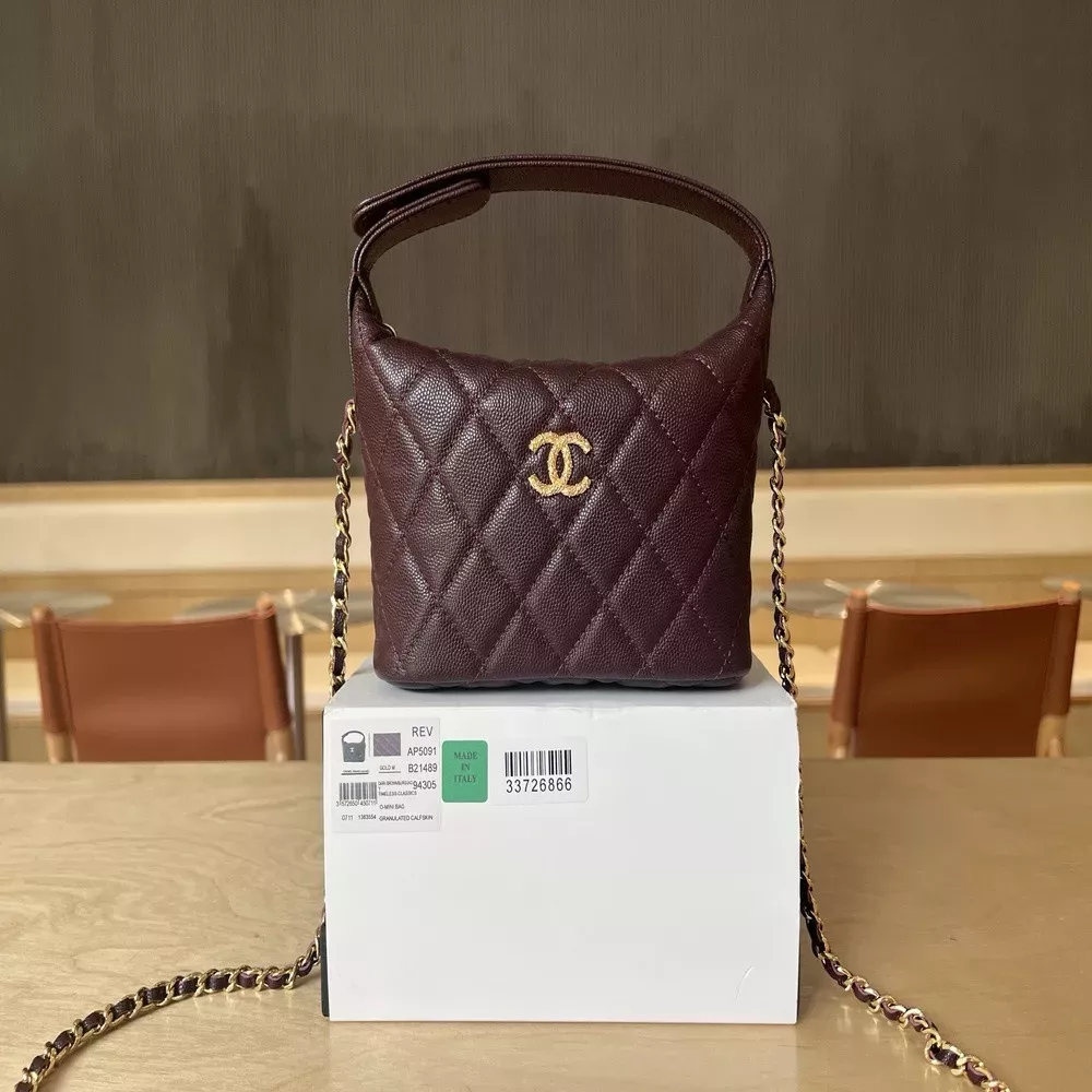 샤넬 다이아 퀼팅 체인백