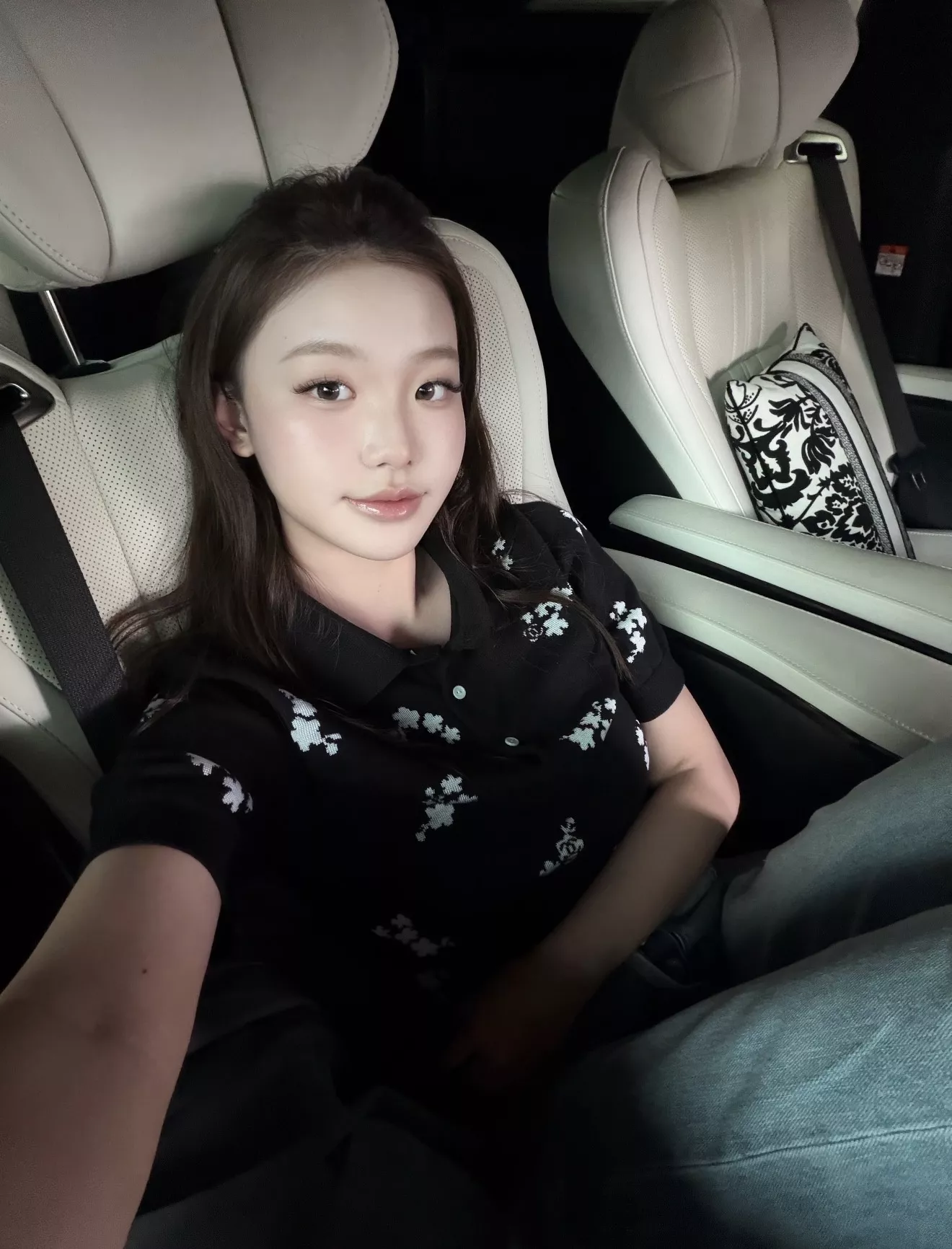 샤넬 여성 카라 반소매 니트탑 상세 이미지 24