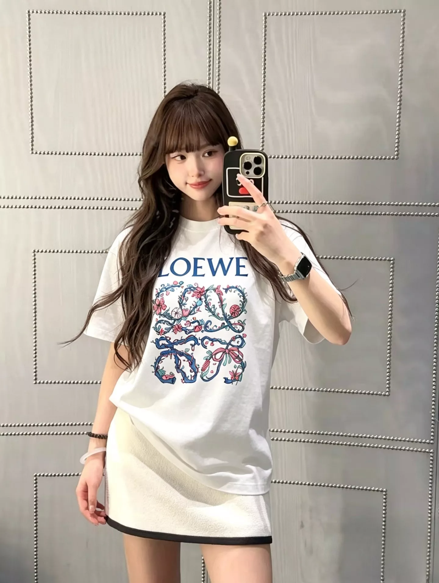 로에베 플라워 로고 프린트 반팔 티 상세 이미지 18