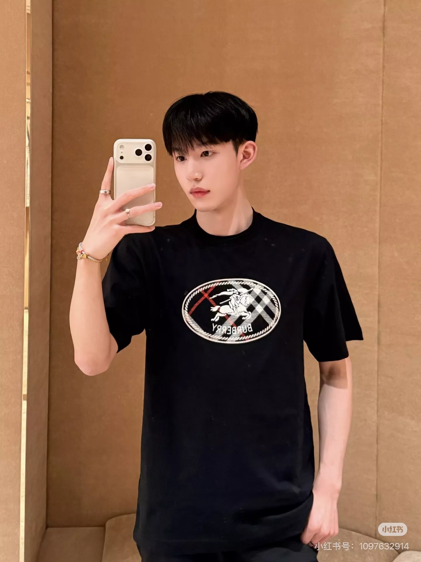 버버리 체크 기사 인장 코튼 티셔츠 상세 이미지 47