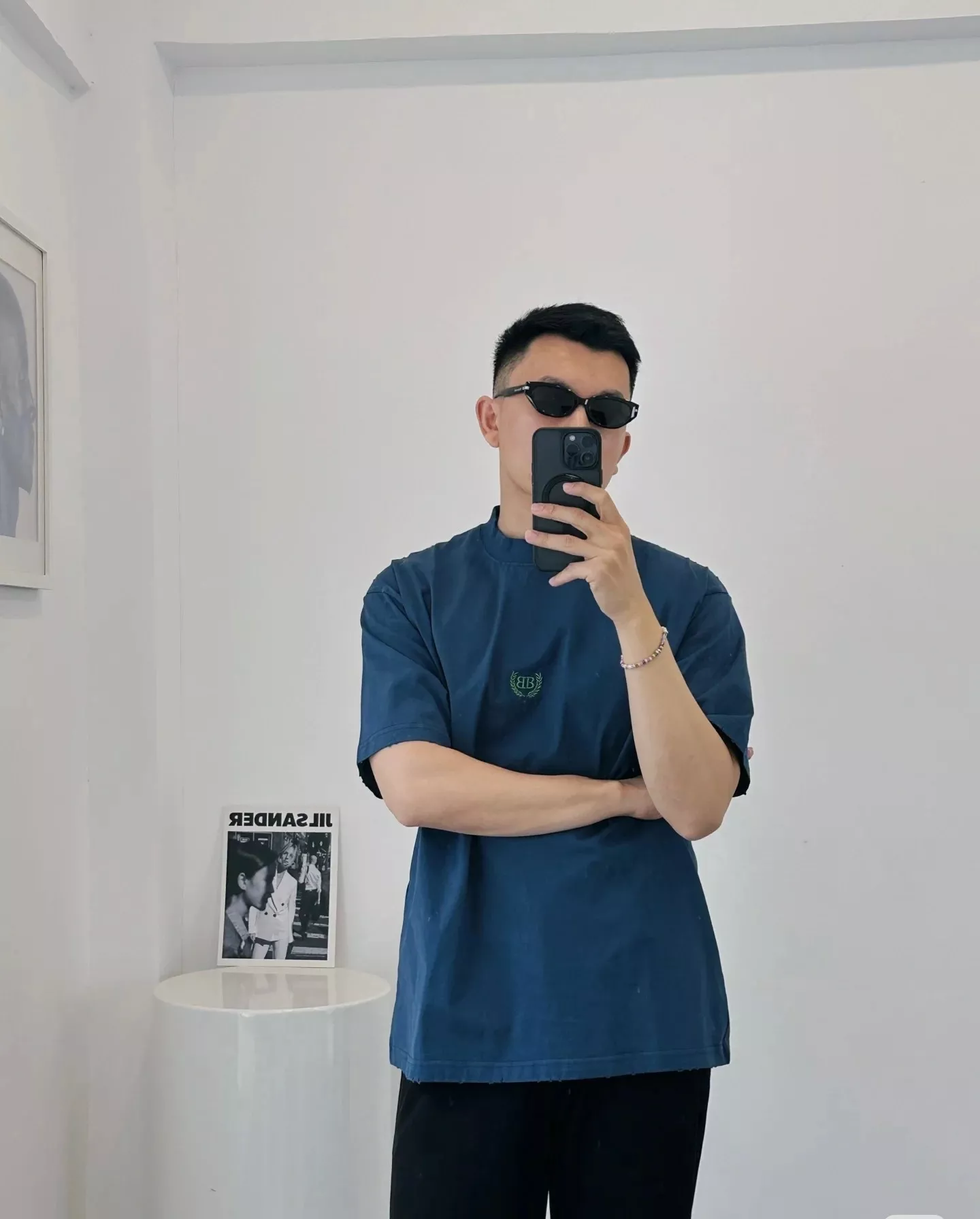 발렌시아가 더블비 맥수 자수 워싱 티셔츠 상세 이미지 45
