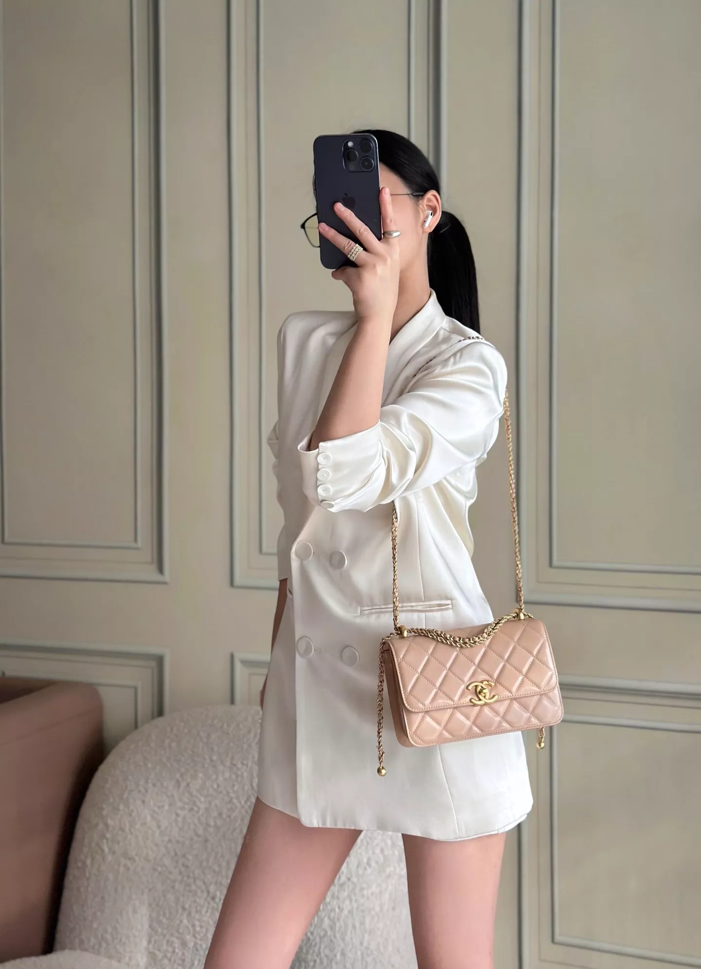 샤넬 더블 진주 장식 퀼팅 체인백 상세 이미지 9