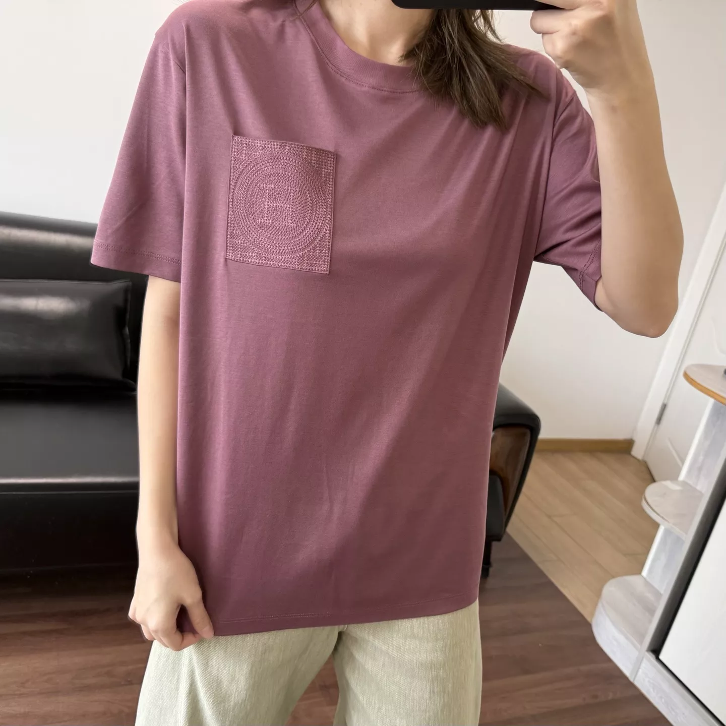 에르메스 자수 포켓 반팔 티셔츠 상세 이미지 38