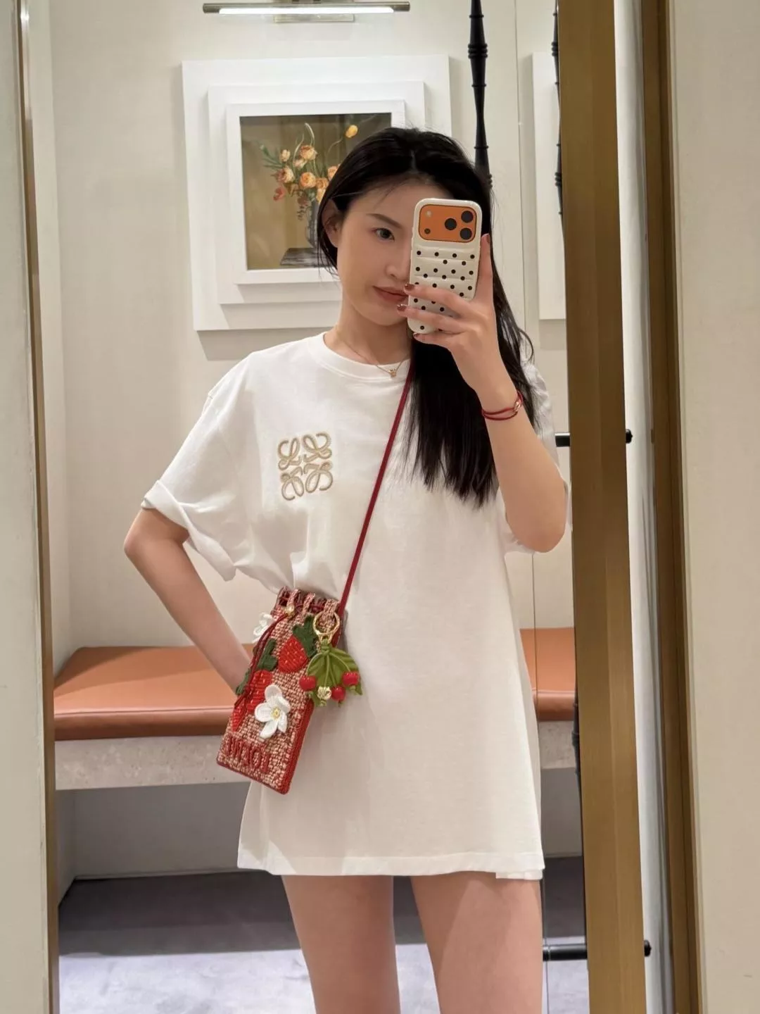 로에베 로고 자수 루즈핏 반팔 티셔츠 상세 이미지 49