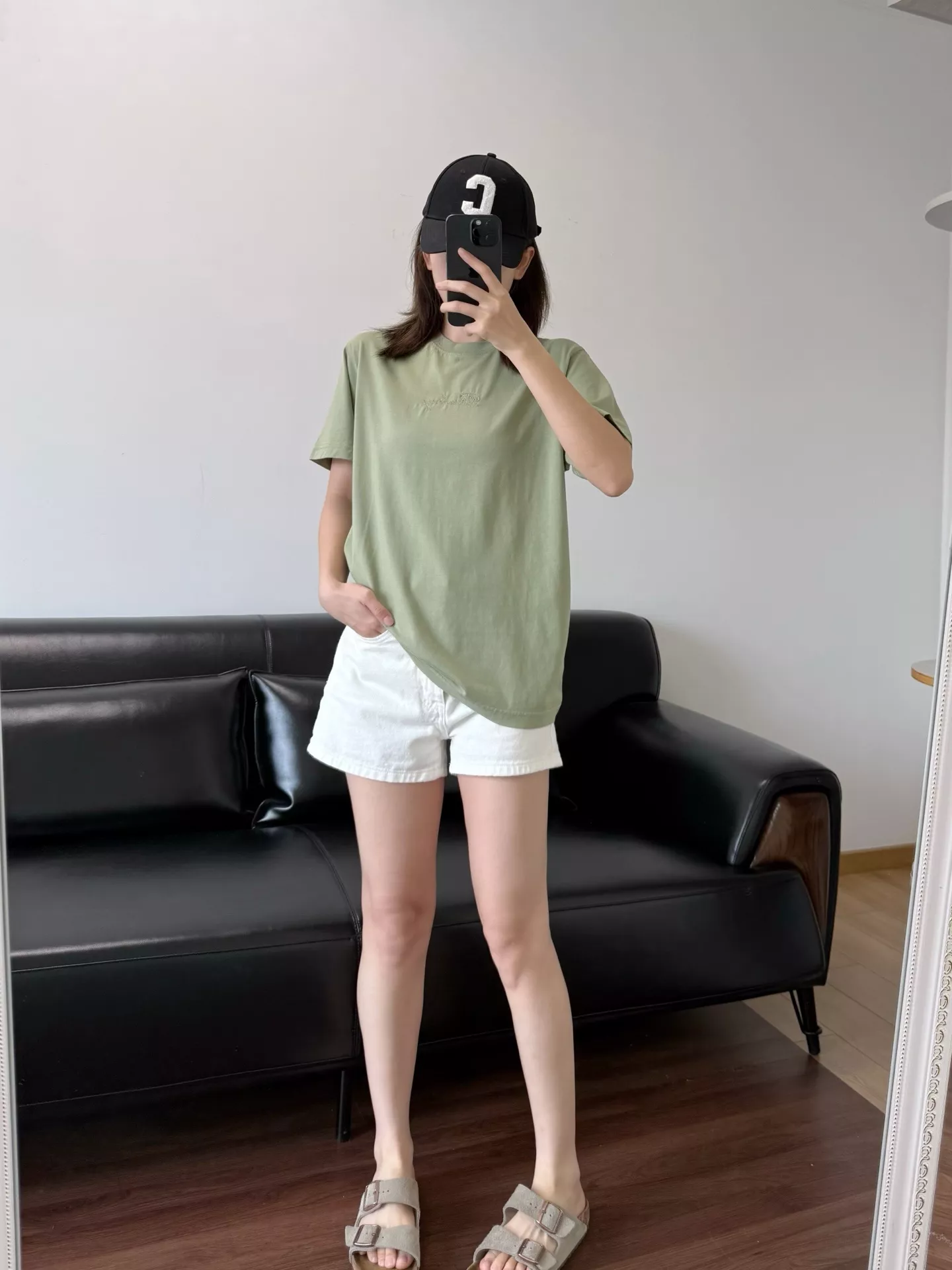 버버리 레터 자수 라운드 반팔 티셔츠 상세 이미지 35