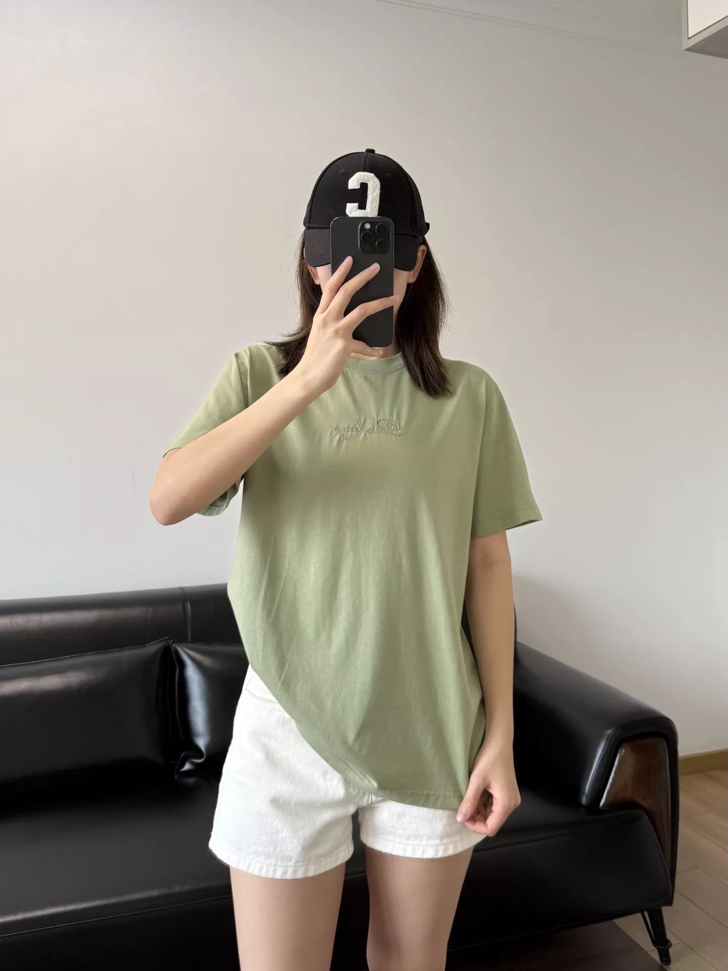 버버리 레터 자수 라운드 반팔 티셔츠 상세 이미지 36