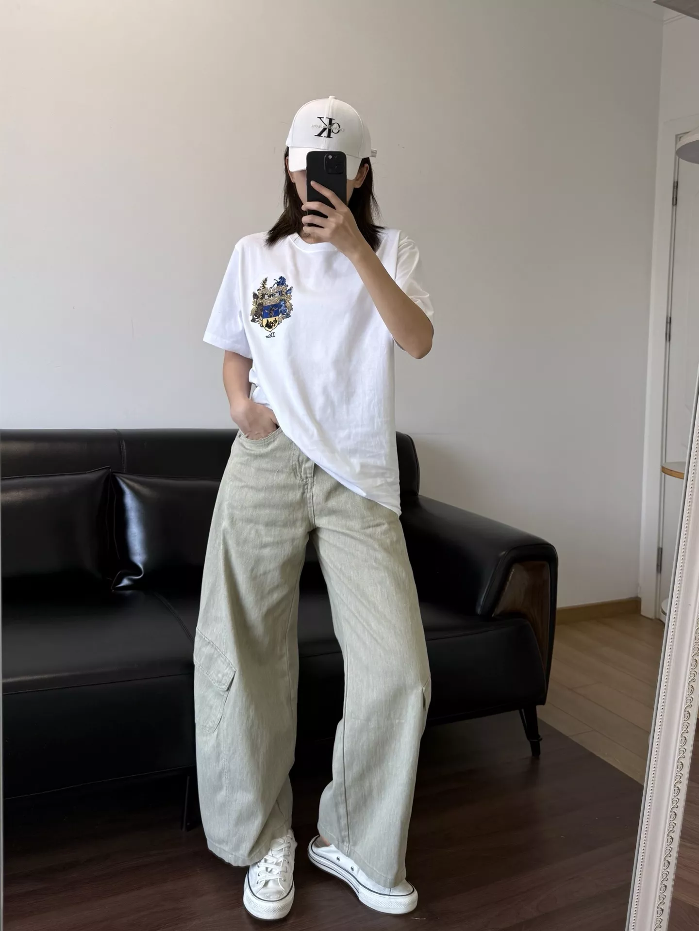 디올 로고 배지 자수 반팔 티셔츠 상세 이미지 30
