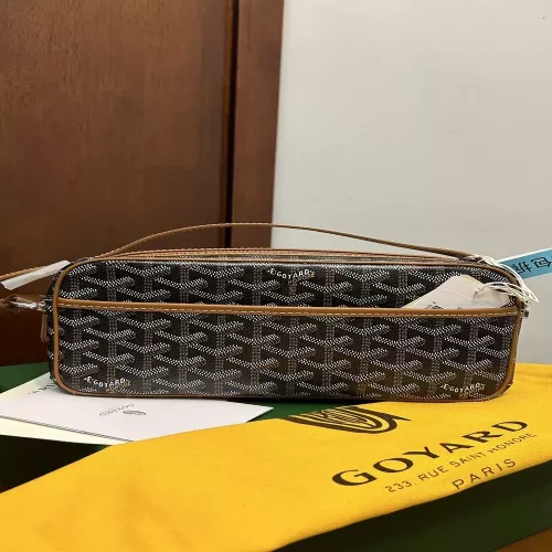 고야드 모노그램 패턴 스트랩백