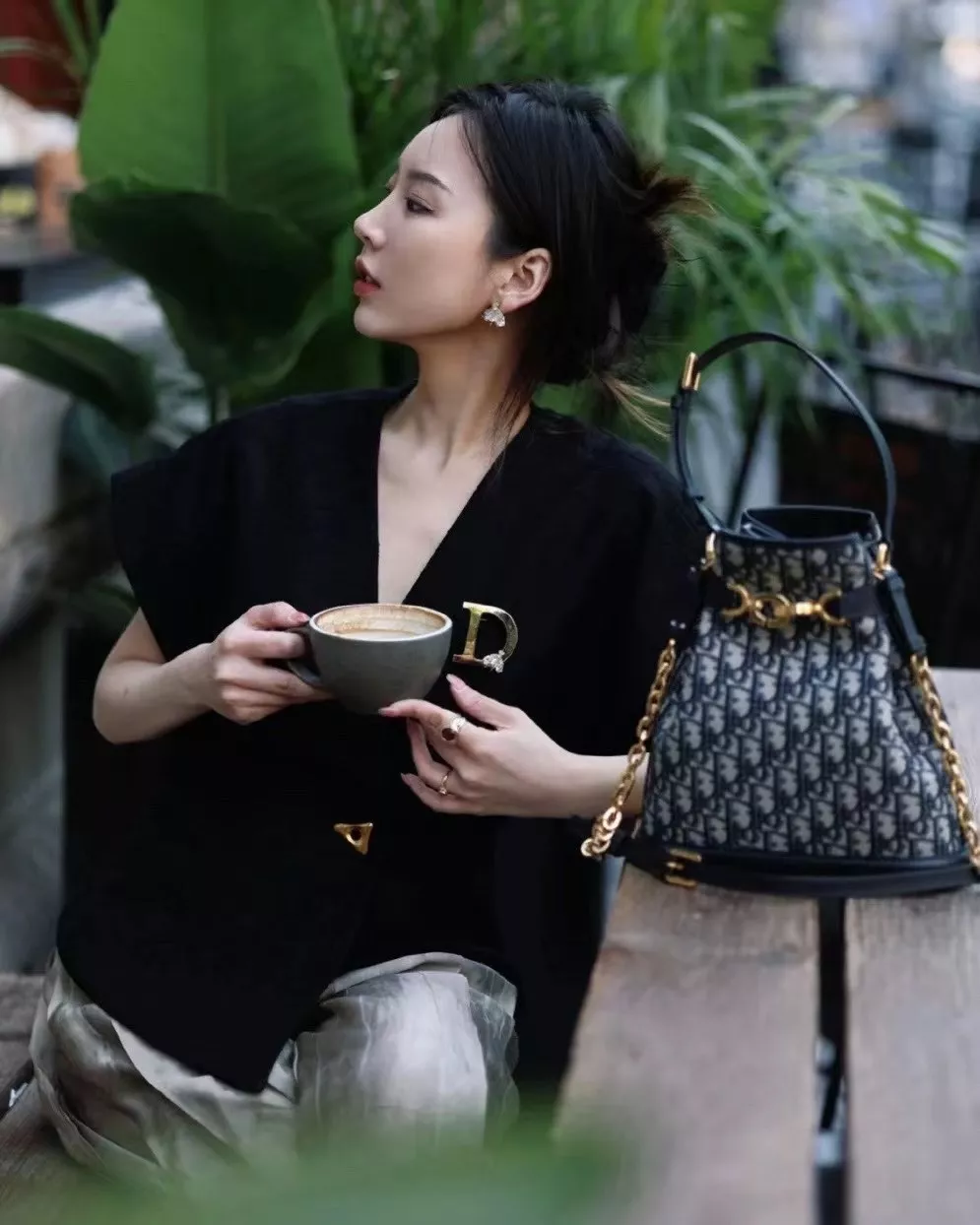 디올 오블리크 패턴 체인 스트랩 백 상세 이미지 17