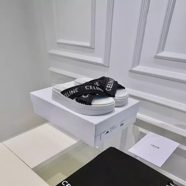 셀린느 레터링 밴드 플랫폼 슬리퍼