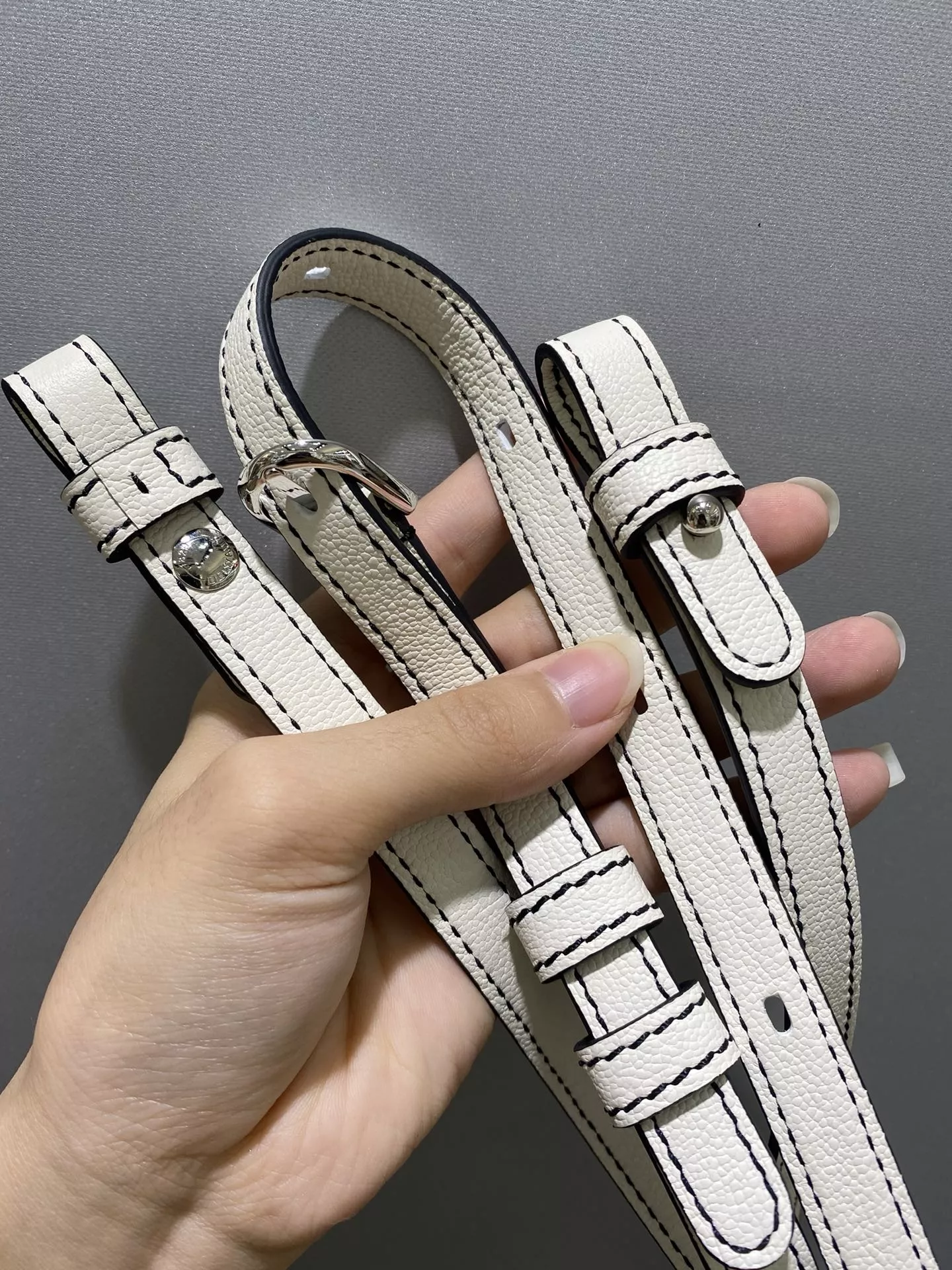 델보 브리앙 화이트 외봉 토트백 상세 이미지 9