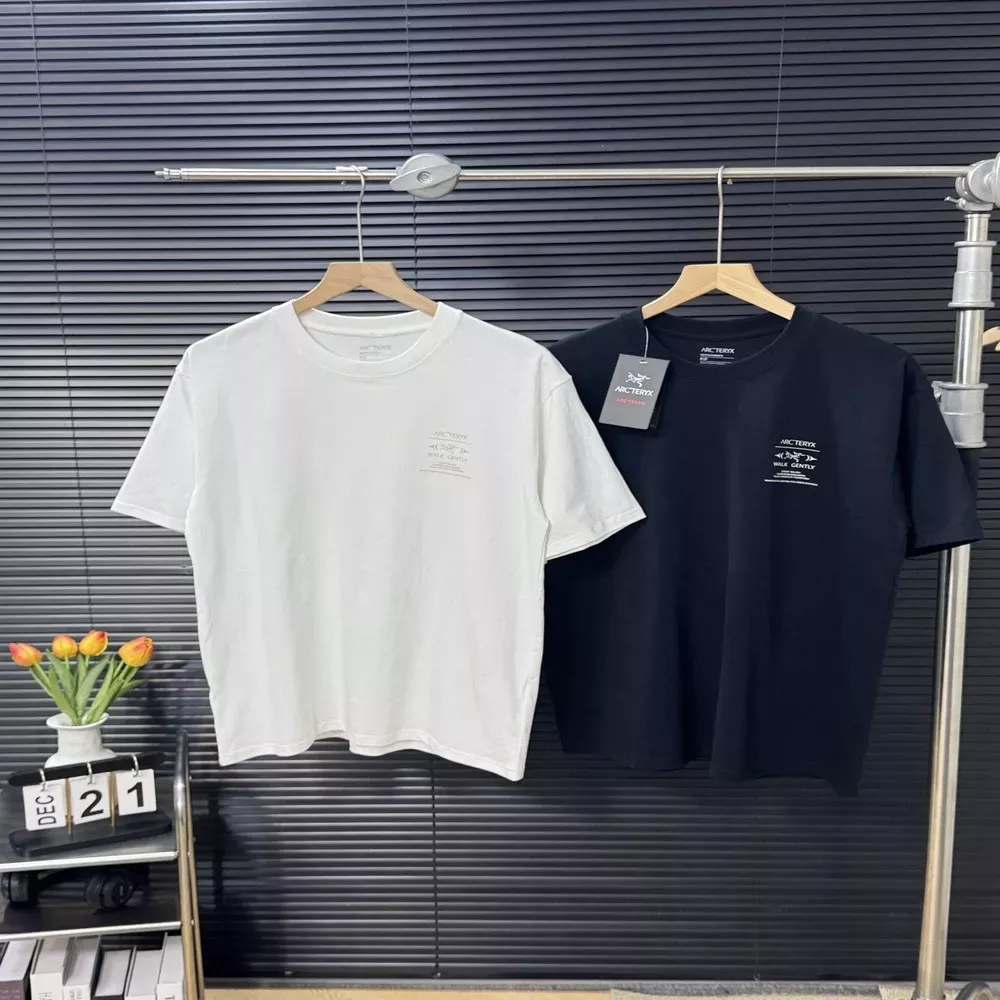 아크테릭스 백프린트 라운드넥 오버핏 반팔