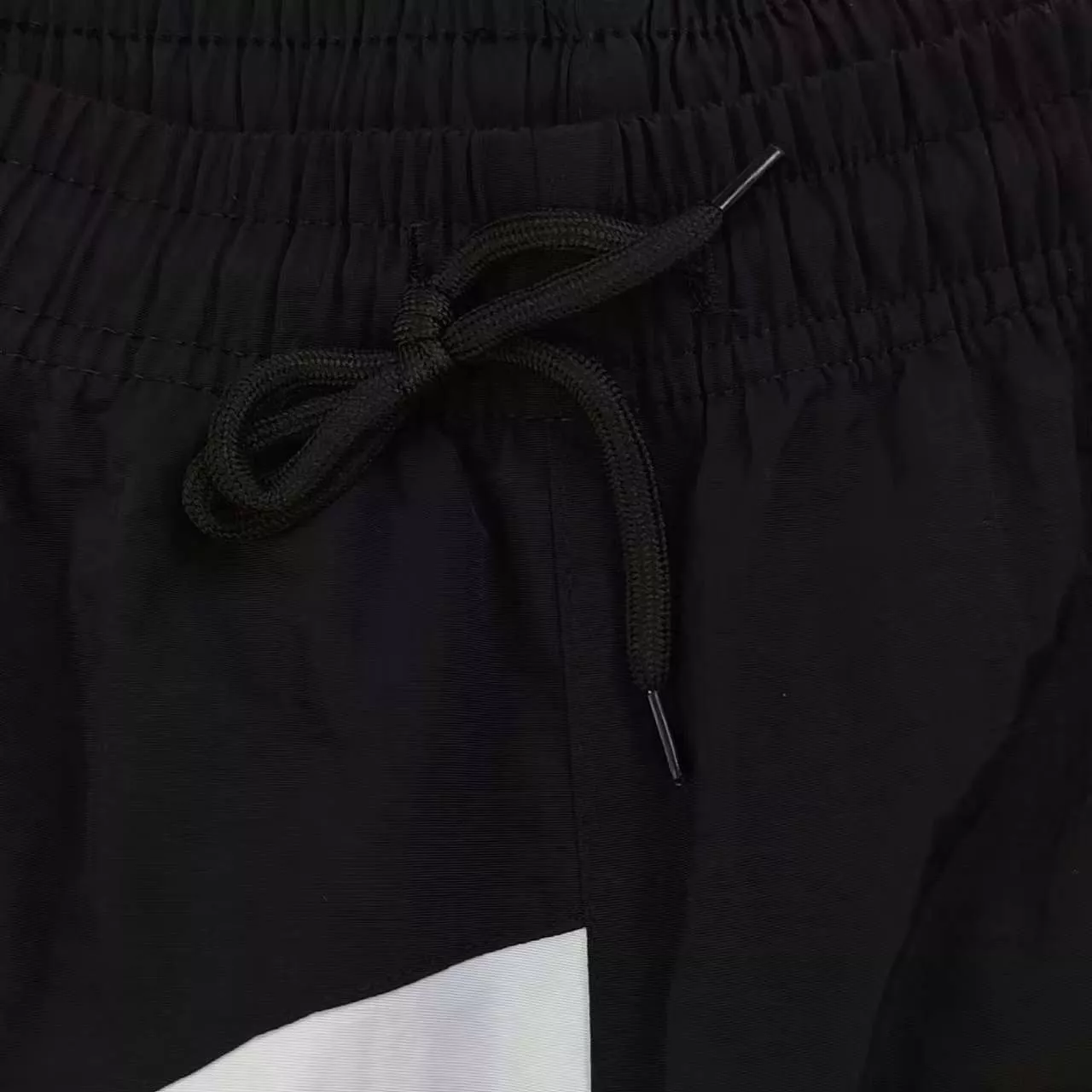 아디다스 삼선 로고 포인트 스포츠 반바지 상세 이미지 8