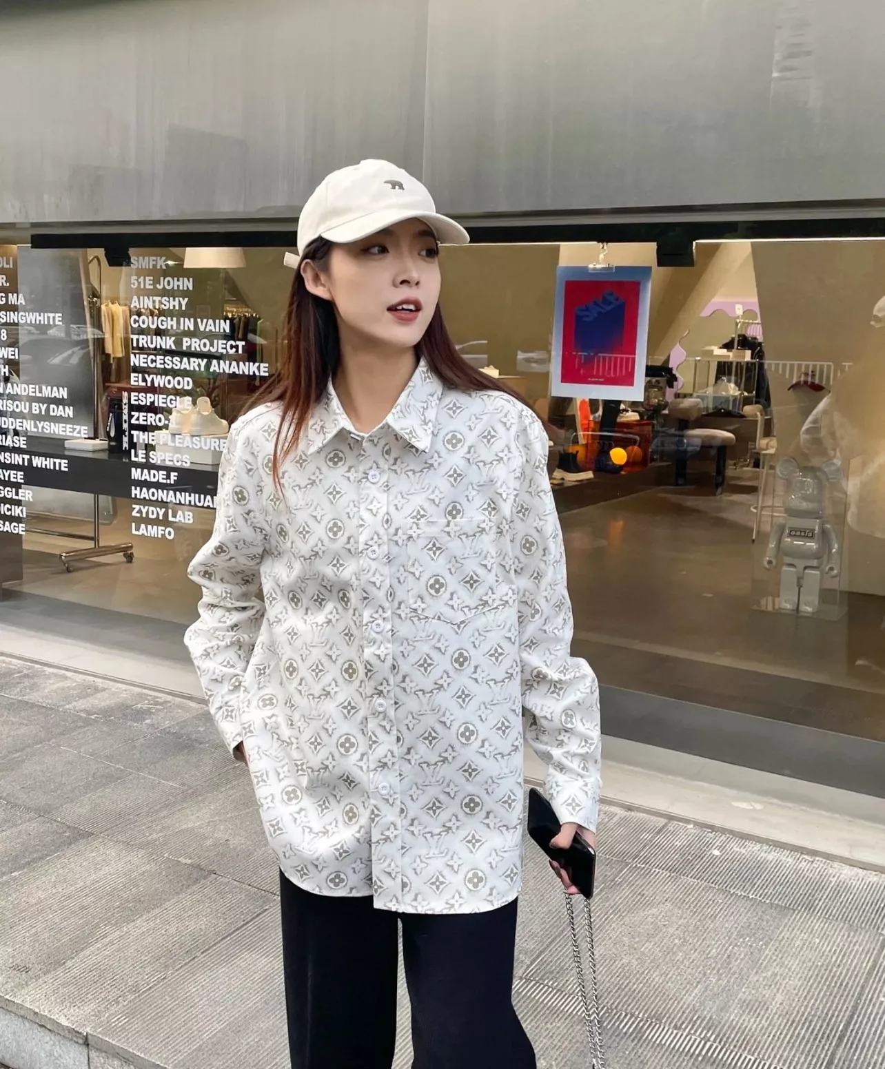 루이비통 사구 모노그램 프린트 셔츠 상세 이미지 12