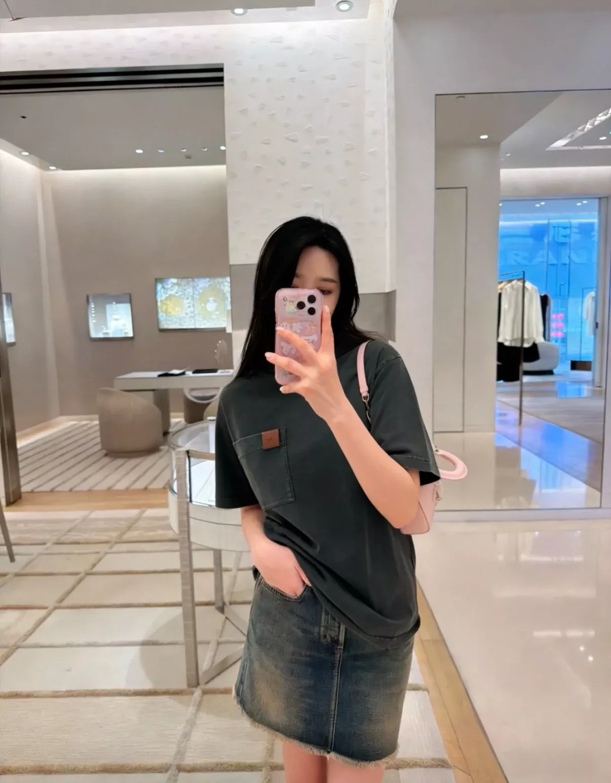디올 포켓 가죽 패치 워싱 반소매 티 상세 이미지 15
