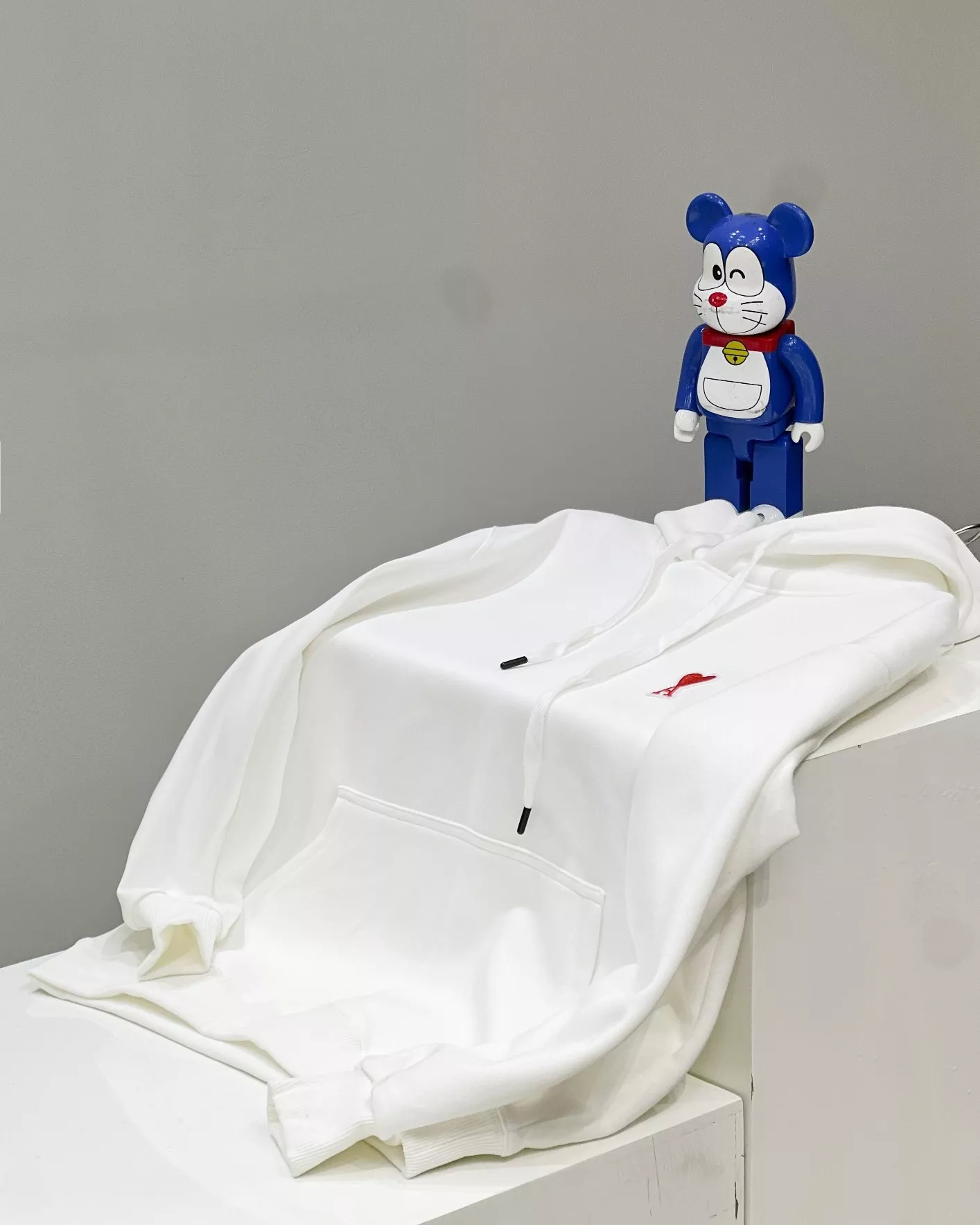 아미 하트 자수 후드 스웨트셔츠 상세 이미지 17