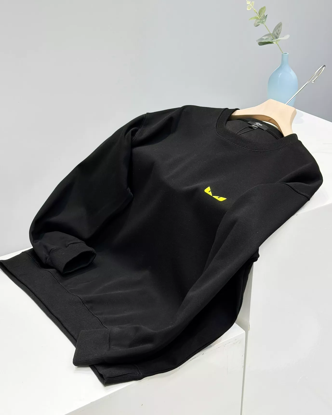 펜디 압화 로고 라운드 맨투맨 상세 이미지 11