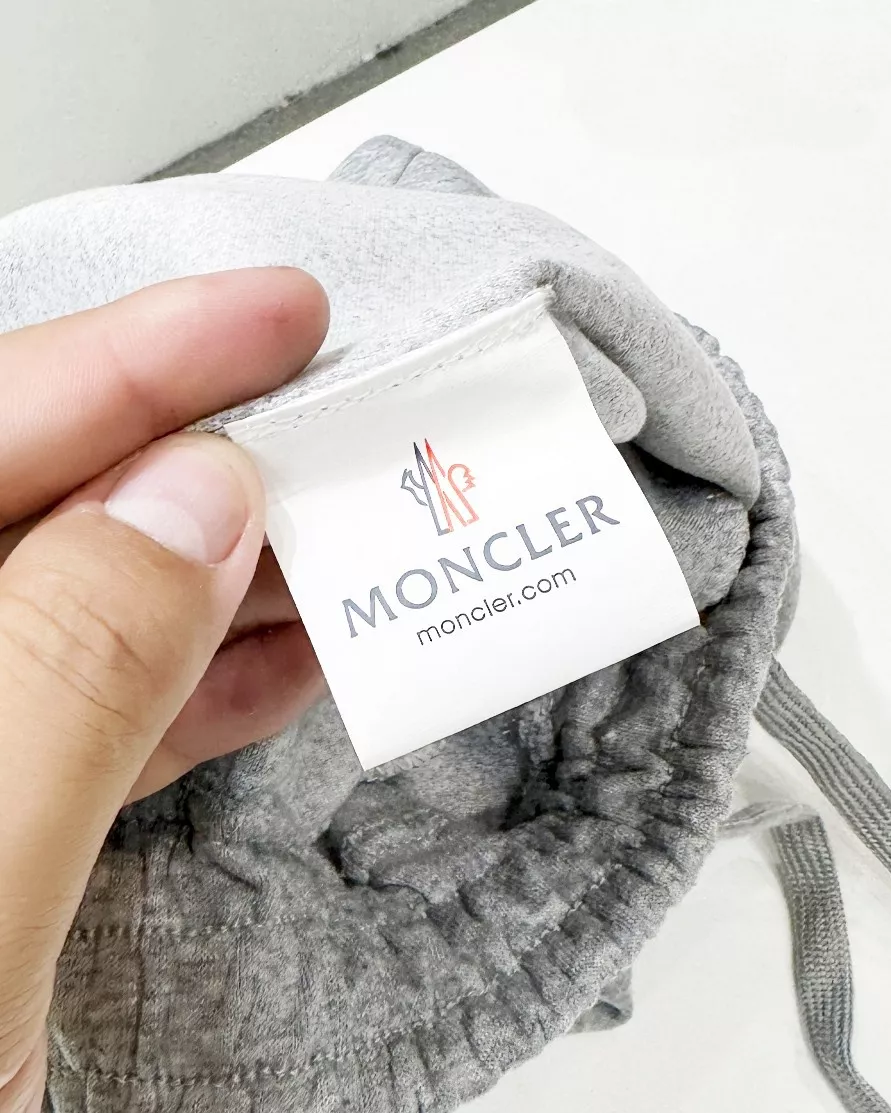 몽클레어 로고 자수 조거 팬츠 상세 이미지 16