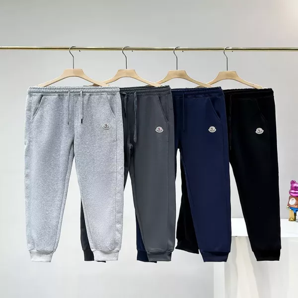 몽클레어 로고 자수 조거 팬츠