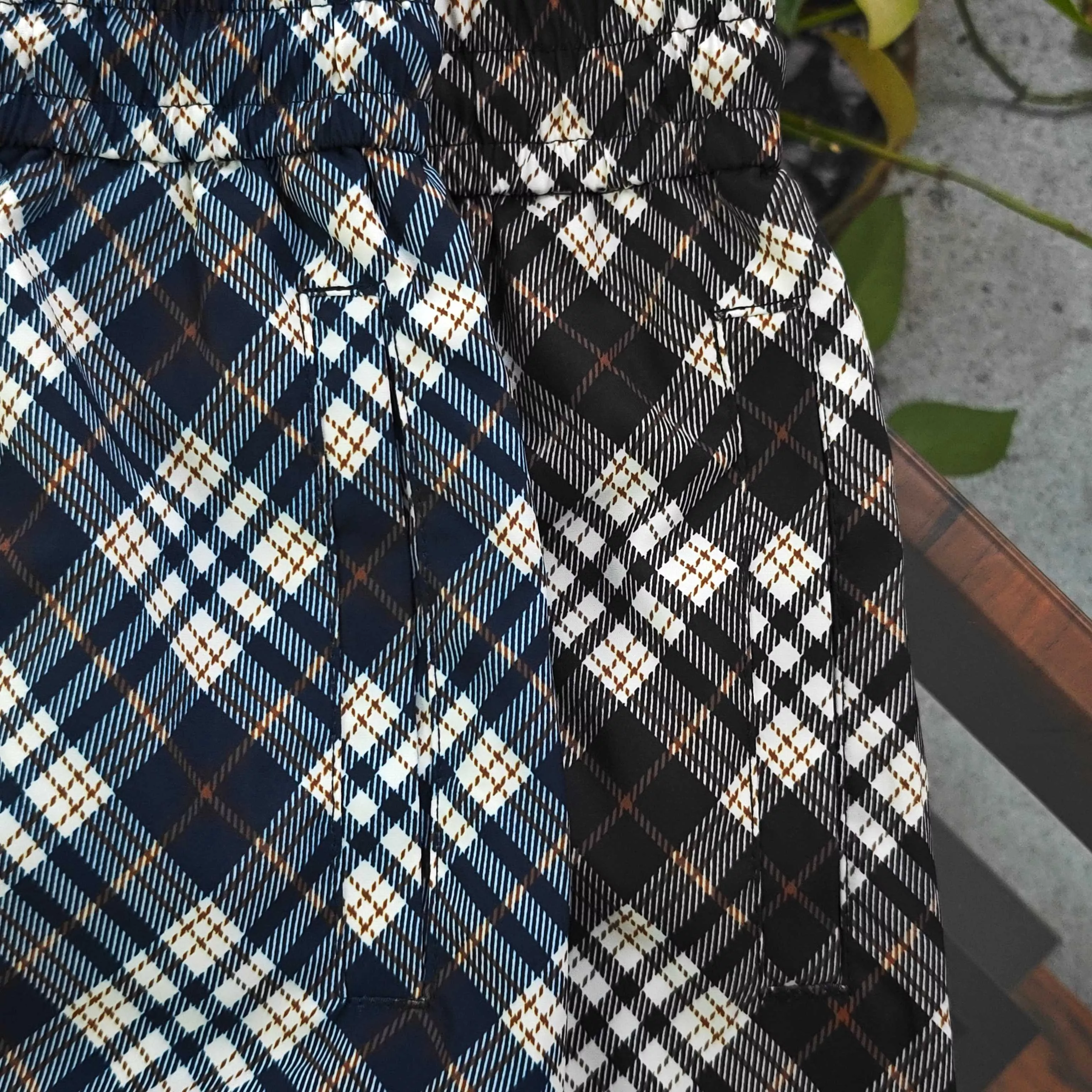 버버리 체크 로고 프린트 반바지 상세 이미지 7