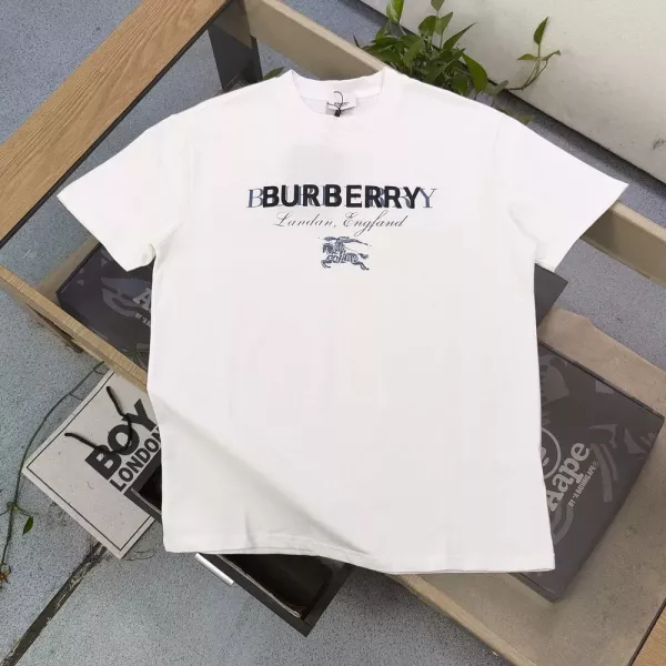 버버리 전마 로고 레터링 프린트 티셔츠
