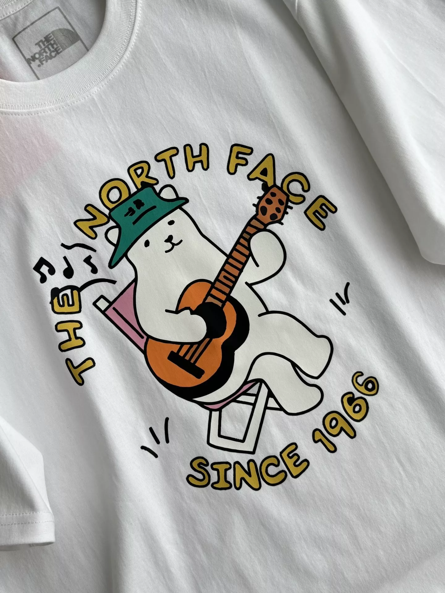 노스페이스 기타 곰 프린트 반팔 티셔츠 상세 이미지 12
