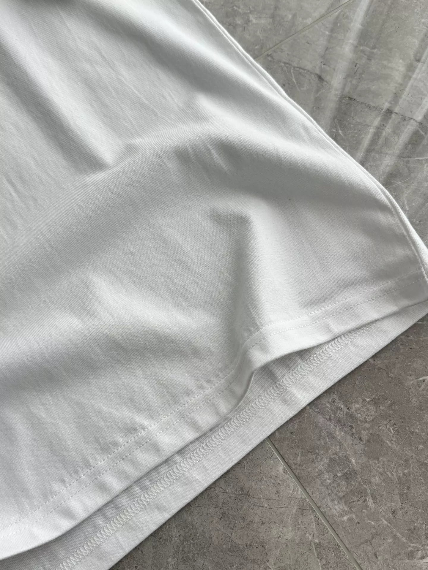 노스페이스 기타 곰 프린트 반팔 티셔츠 상세 이미지 11