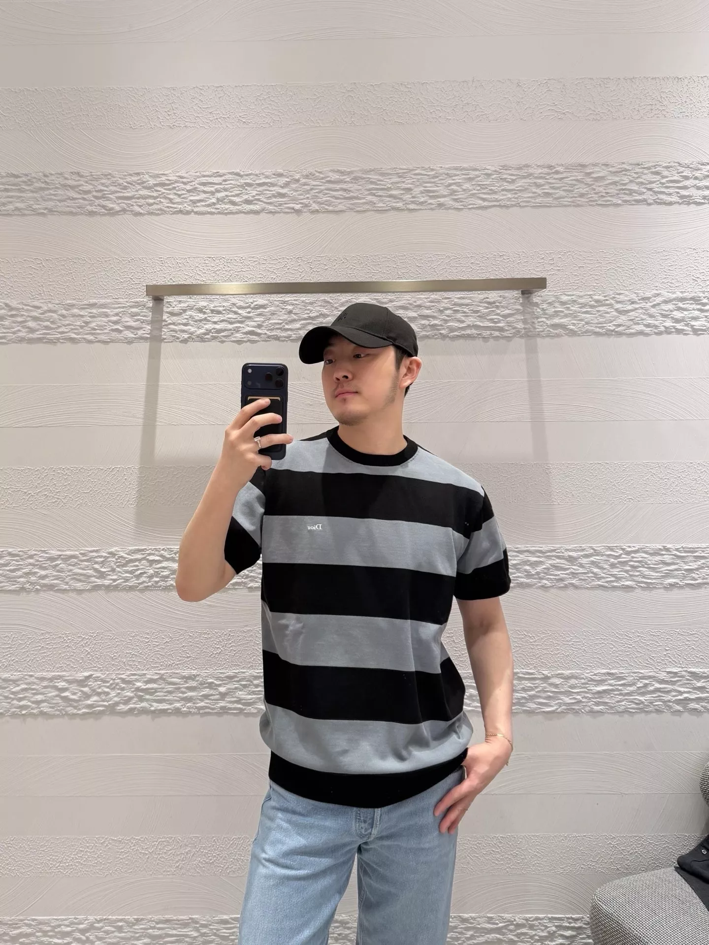 디올 오버핏 스트라이프 반소매 탑 상세 이미지 15