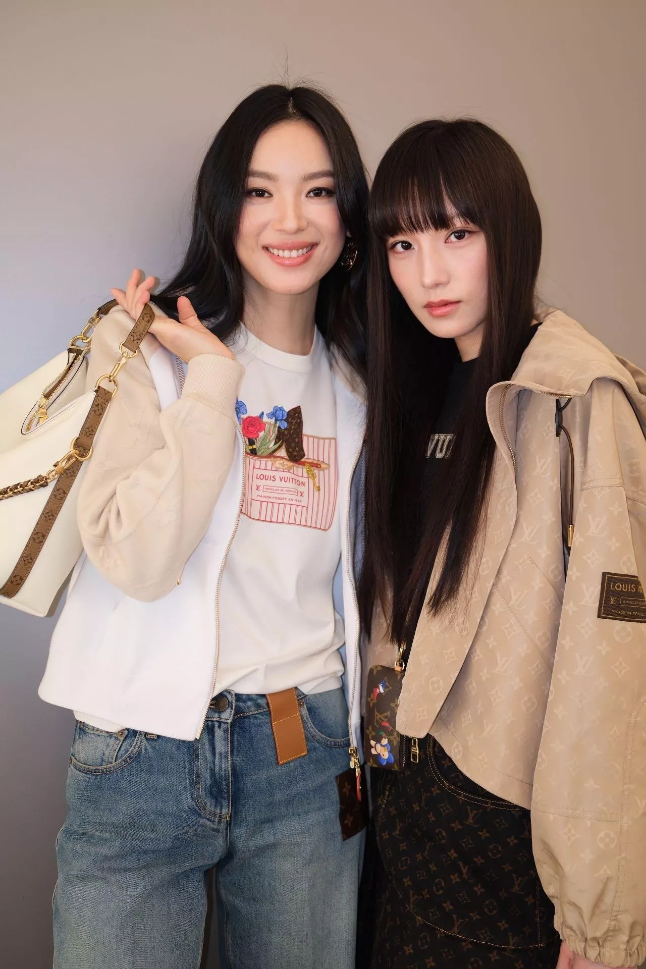 루이비통 네버풀 프린트 티셔츠 상세 이미지 12