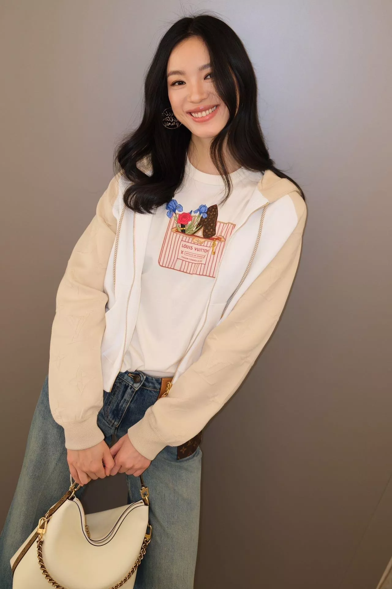 루이비통 네버풀 프린트 티셔츠 상세 이미지 13