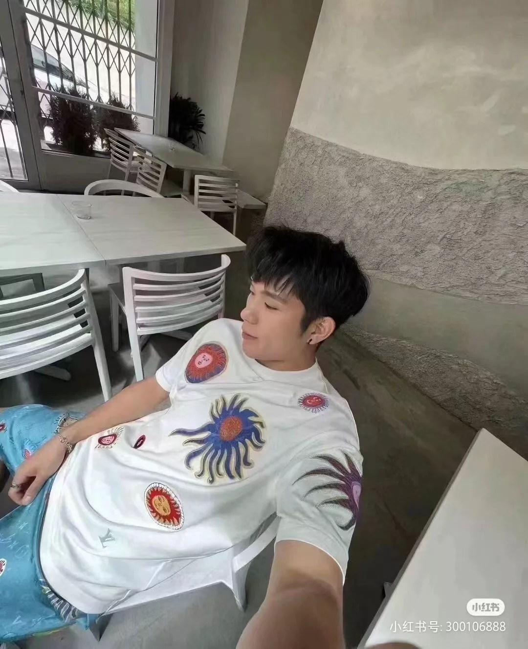 루이비통 태양꽃 자수 반소매 상의 상세 이미지 12