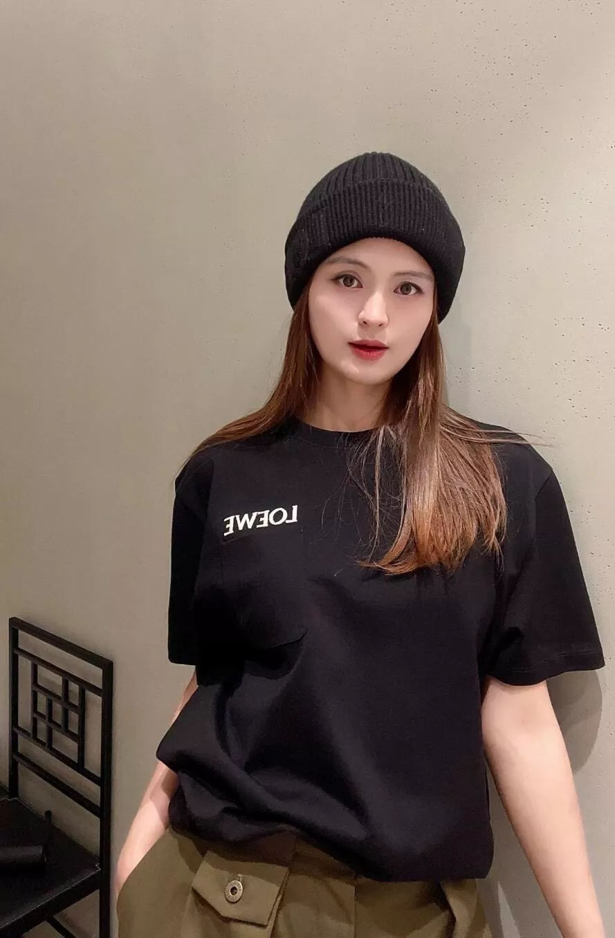 로에베 포켓 자수 로고 반소매 상의 상세 이미지 17