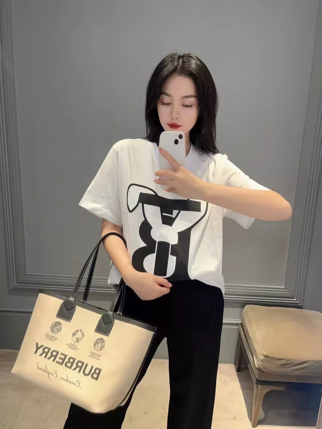 버버리 토끼 레터링 프린트 반소매 상의 상세 이미지 15