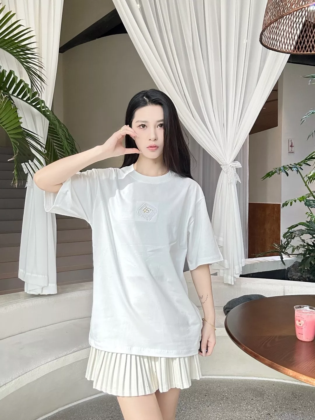 버버리 TB 격자 레터 엠보 반소매 티셔츠 상세 이미지 14