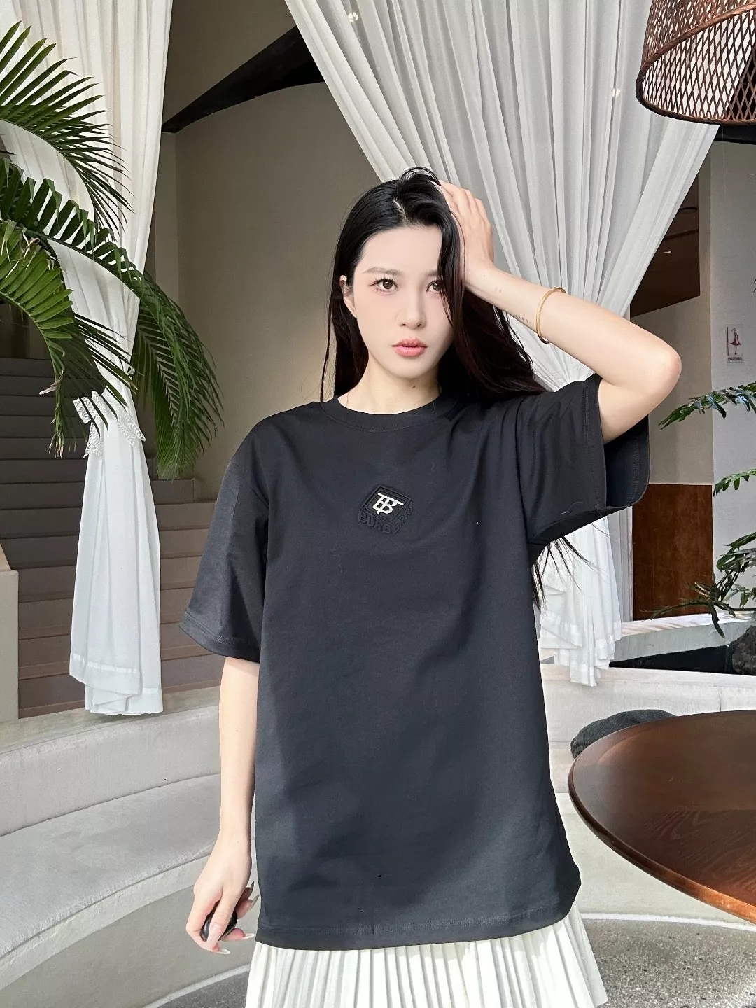 버버리 TB 격자 레터 엠보 반팔 티셔츠 상세 이미지 11