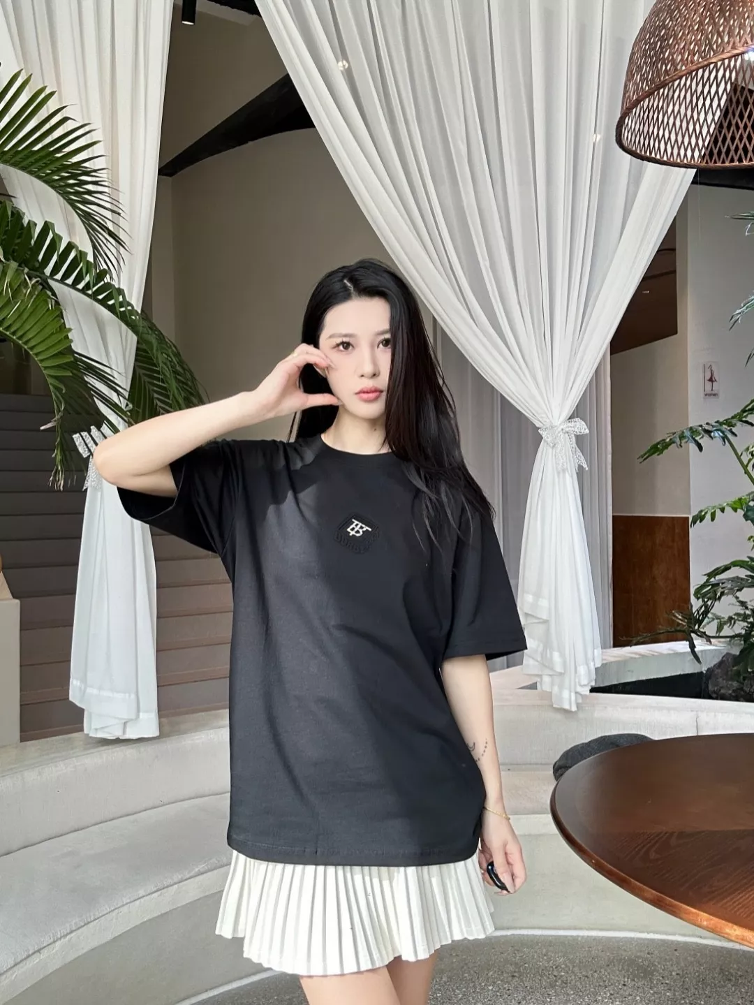 버버리 TB 격자 레터 엠보 반팔 티셔츠 상세 이미지 14