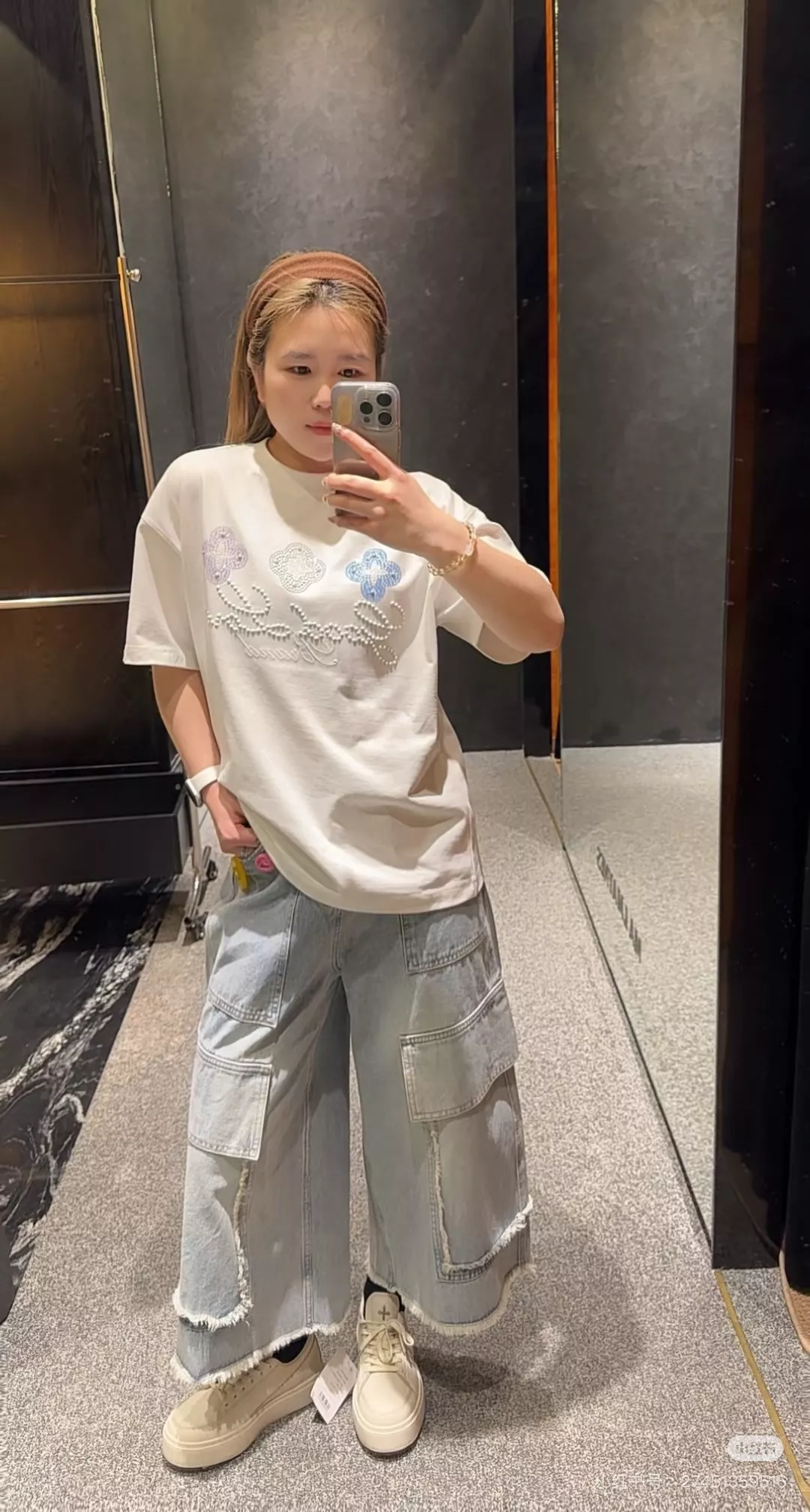 굿브랜드 배색 플라워 로고 핫픽스 반소매 탑 상세 이미지 15