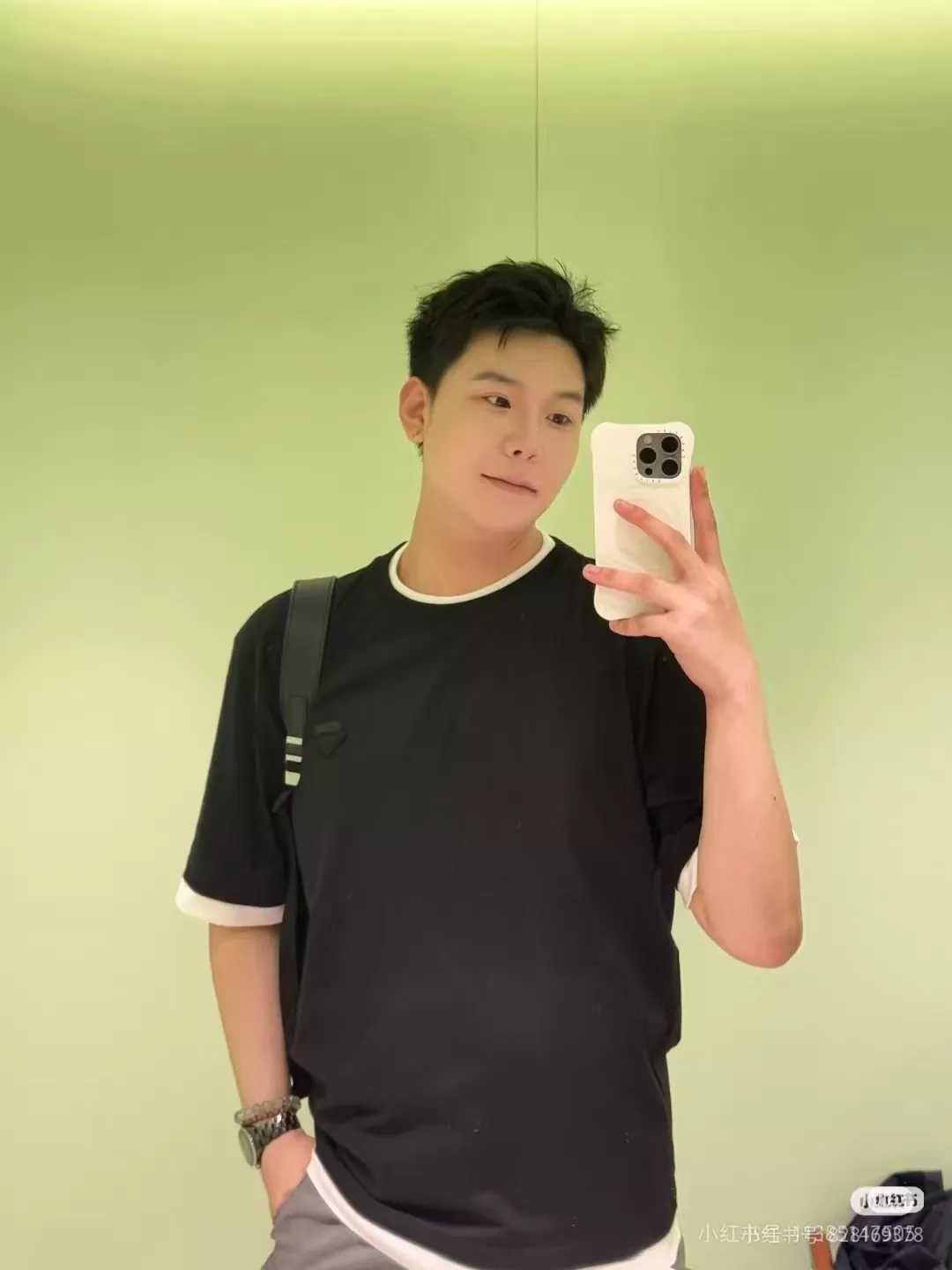 프라다 삼각 로고 레이어드 반소매 탑 상세 이미지 15