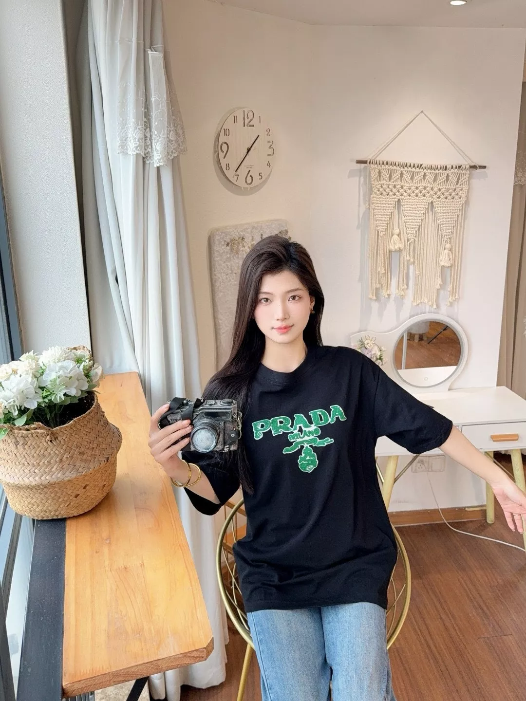 프라다 그린 레터 로고 프린트 반소매 상세 이미지 15
